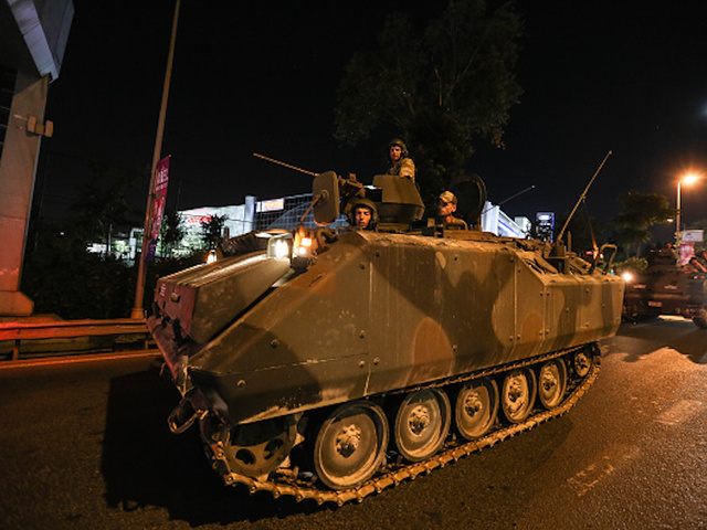 Turkey's opposition warns against post-coup witch hunt