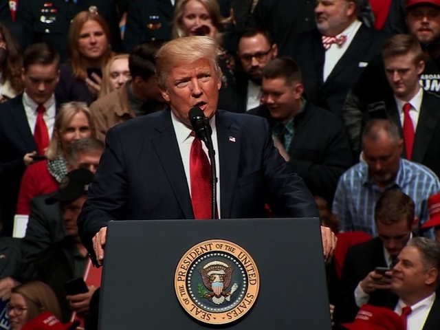 http://sharing.wxyz.com/sharescnn/photo/2017/03/16/TrumpNashville031617_1489670323646_56941535_ver1.0_640_480.jpg