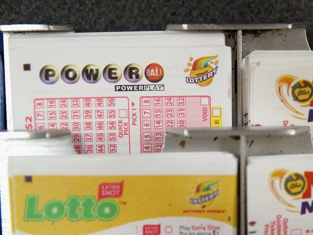 Jackpots totaling $800 Million draw Mega Millions, Powerball players Jackpots totaling $800 Million draw Mega Millions, Powerball players