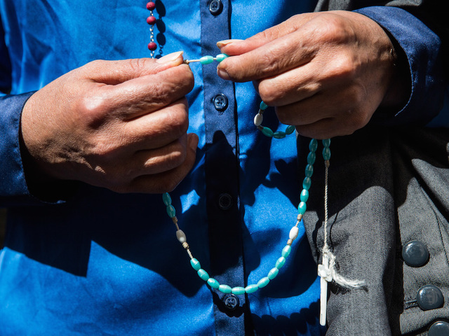 Nun robbed at knifepoint has rosary stolen, police say