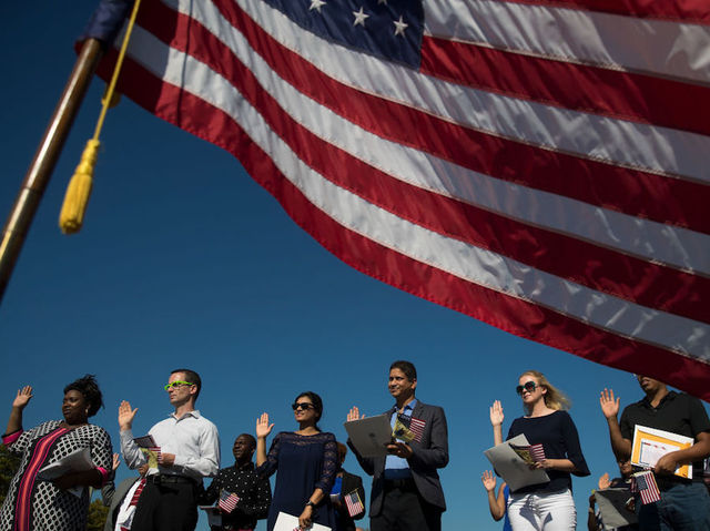 White House lays out DACA deal