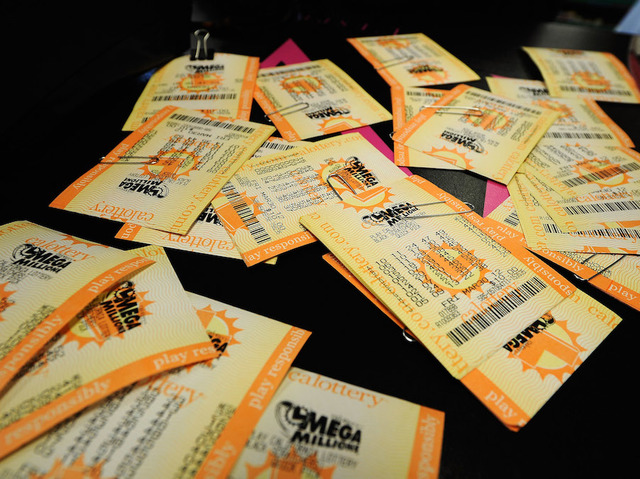Mega Millions jackpot hits $1 billion